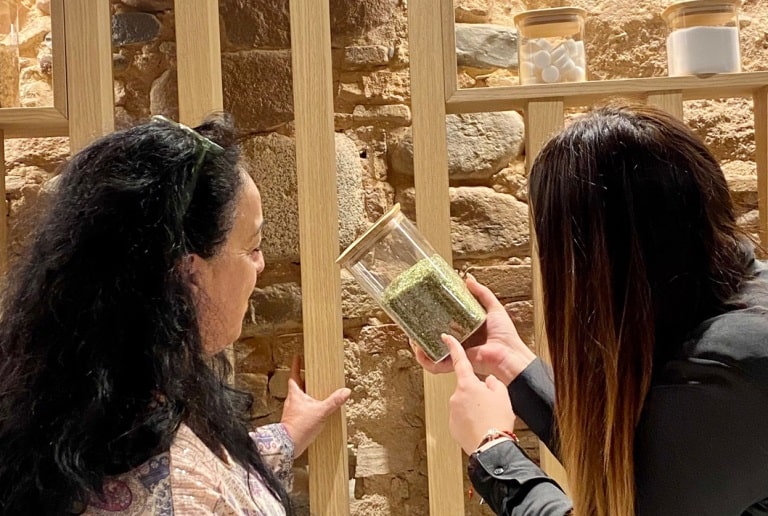 Equipo Ecoomix: Innovación y Sostenibilidad en el Tratamiento de Aguas