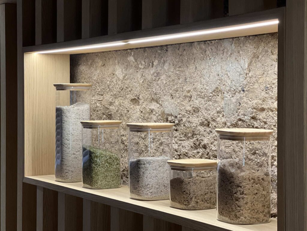 Vidrio filtrante Ecoomix: Solución sostenible para el tratamiento de aguas.